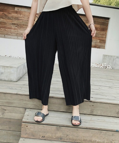 SEU（エスイーユー）の「セミワイドパンツ プリーツパンツ 美脚 エアリーに揺れる 裾フレアプリーツパンツ ワイドパンツ イージーパンツ スラックス オフィスカジュアル（その他パンツ・レディース・グレー/ブルー/ベージュ/ネイビー/チャコール/ブラック・フリー）」の15枚目の写真