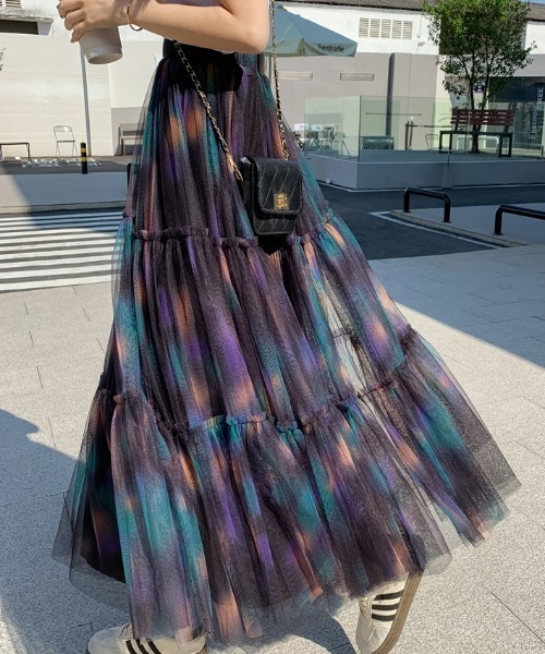 Diosfront（ディオスフロント）の「マーブルカラーティアードフリルチュールスカート（スカート・レディース・パープル系その他/レッド系その他・FREE）」の2枚目の写真