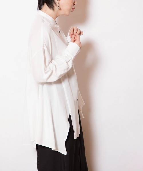 OSMOSIS(オズモーシス)の「アシンメトリーフレアーブラウス(シャツ/ブラウス・レディース・ホワイト/グリーン系その他/ブラック・ONE SIZE)」の18枚目の写真