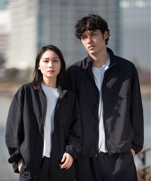 【UNDER ARMOUR】新品 未使用品　ナイロンジャケット　黒　LG★ Yahoo!オークション -「(アンダーアーマー under armour) (l lg