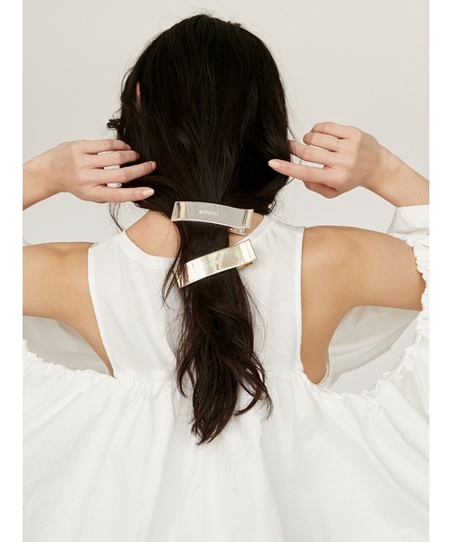 emmi（エミ）の「emmiロゴヘアクリップ（ネックレス・レディース・ゴールド/シルバー・FREE）」の5枚目の写真