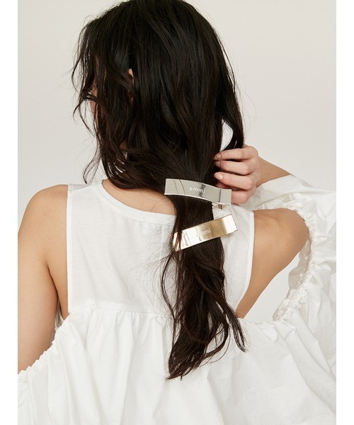 emmi（エミ）の「emmiロゴヘアクリップ（ネックレス・レディース・ゴールド/シルバー・FREE）」の4枚目の写真