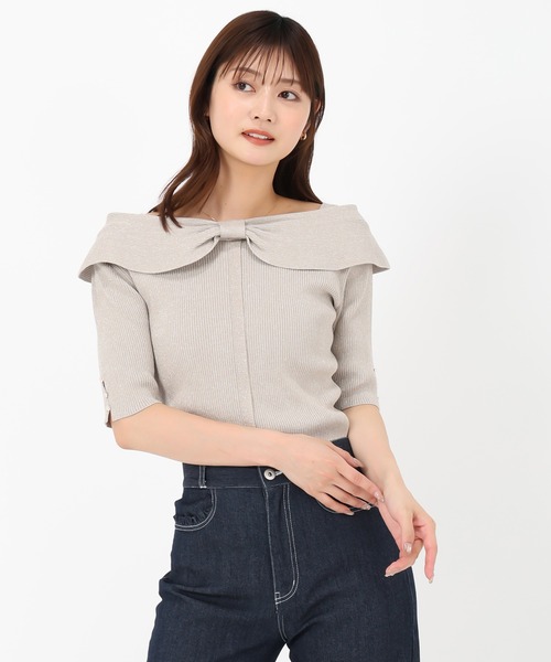 MISCH MASCH(ミッシュマッシュ)の「2wayリボンケープニット(ニット/セーター・レディース・ホワイト/ブラック/ゴールド/ブルー・フリ-)」の9枚目の写真