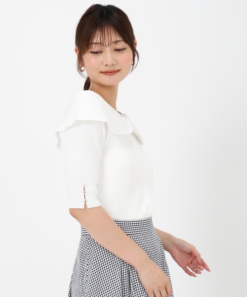 MISCH MASCH(ミッシュマッシュ)の「2wayリボンケープニット(ニット/セーター・レディース・ホワイト/ブラック/ゴールド/ブルー・フリ-)」の19枚目の写真