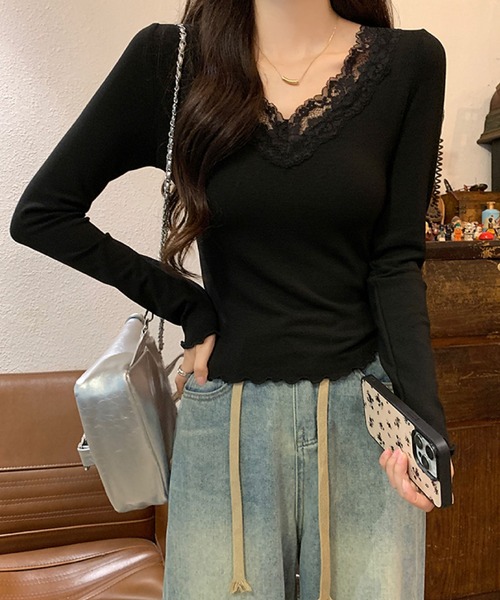 2ly2(トゥーリートゥー)の「着回し抜群!レースディテールの長袖トップス ショート丈(Tシャツ/カットソー・レディース・ブラック/ホワイト/チャコールグレー・FREE)」の16枚目の写真