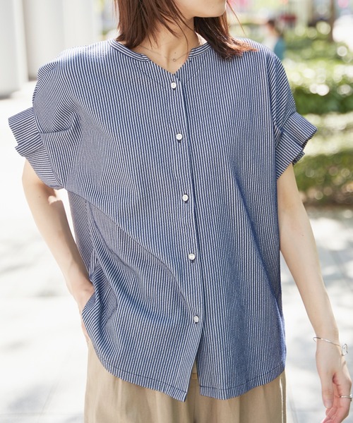 ikka(イッカ)の「シアサッカー2WAY袖タックプルオーバー(Tシャツ/カットソー・レディース・ブルー/オレンジ/ブラック/ベージュ/ネイビー・L/M/S)」の4枚目の写真