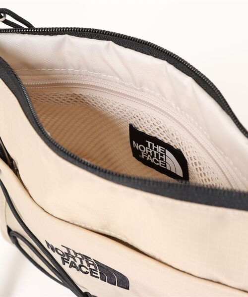 ショルダーバッグ [The North Face] BOREALIS SLIM CROSS BAG - WHITE THE NORTH FACE ショルダーバッグ 「新色追加」 ザ・ノース