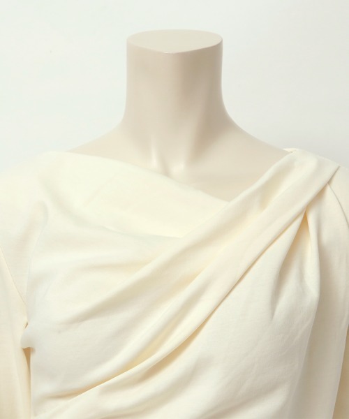 Rejoule（リジュール）の「ドレープデザインロングスリーブTシャツ（Tシャツ/カットソー・レディース・ブラック/ホワイト/クリーム・FREE）」の16枚目の写真
