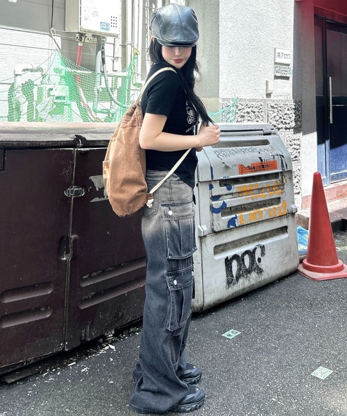 SPINNS(スピンズ)の「フェード加工デニムナップサック/クロスロゴ/Y2K・韓国ストリート/リュック(バックパック/リュック・メンズ・ブラウン/ブラック・ONESIZE)」の6枚目の写真