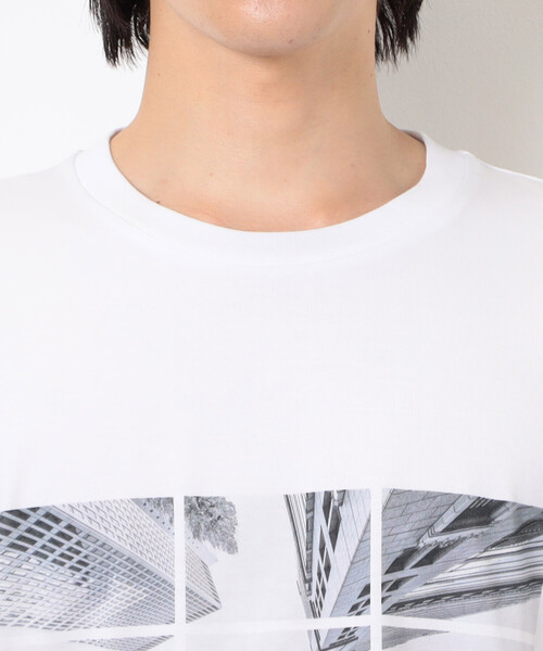 COMME CA ISM(コムサイズム)の「【接触冷感】 Feel-Cool フォトTシャツ 「CITY SKY」(Tシャツ/カットソー・メンズ・グレー/ホワイト・LARGE/MEDIUM)」の6枚目の写真