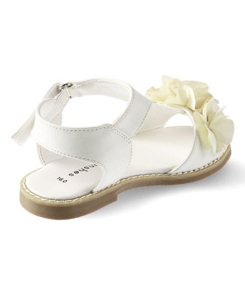 BRANSHES(ブランシェス)の「フラワーブーケサンダル(サンダル・キッズ・アイボリー/ピンク/ライトグリーン・16.0cm/20.0cm/18.0cm/17.0cm/19.0cm/21.0cm)」の8枚目の写真