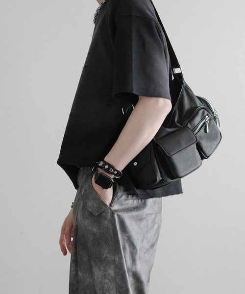 KUUUPY（クーピー）の「Powder-Washed Thermal Distressed T-Shirt - パウダー加工サーマルダメージTシャツ（Tシャツ/カットソー・メンズ・レッド/ブラック・LARGE/MEDIUM/SMALL）」の7枚目の写真