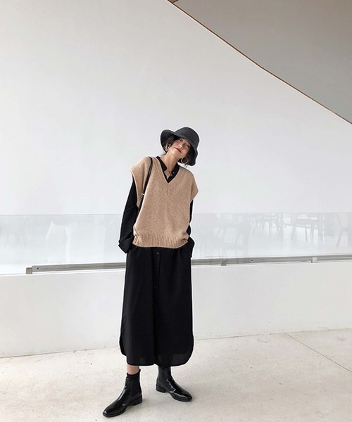 Doula Doula(ドゥーラドゥーラ)の「バンドカラーロングシャツワンピース(シャツワンピース・レディース・ブラック/ブルー・M/L)」の10枚目の写真