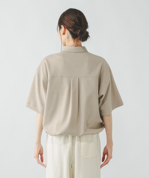 GLOBAL WORK(グローバルワーク)の「お手入れラクラクセットアップ/シャツ半袖/321359(シャツ/ブラウス・レディース・ブラック/ライトベージュ/ベージュ系その他7・MEDIUM/LARGE)」の4枚目の写真