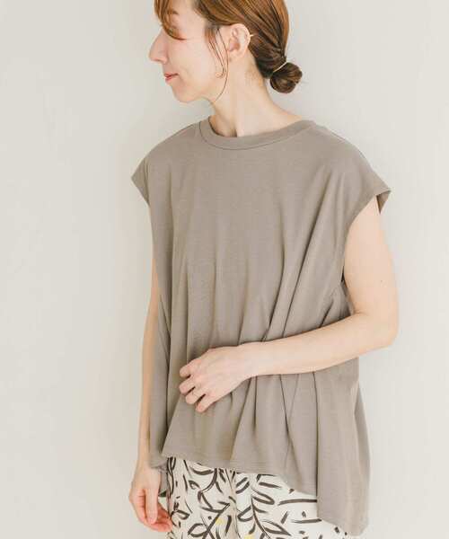 ITEMS URBANRESEARCH（アイテムズ アーバンリサーチ）の「バックティアードフレンチTシャツ（Tシャツ/カットソー・レディース・ライトカーキ/ブラック/チャコールグレー/オフホワイト・FREE）」の11枚目の写真