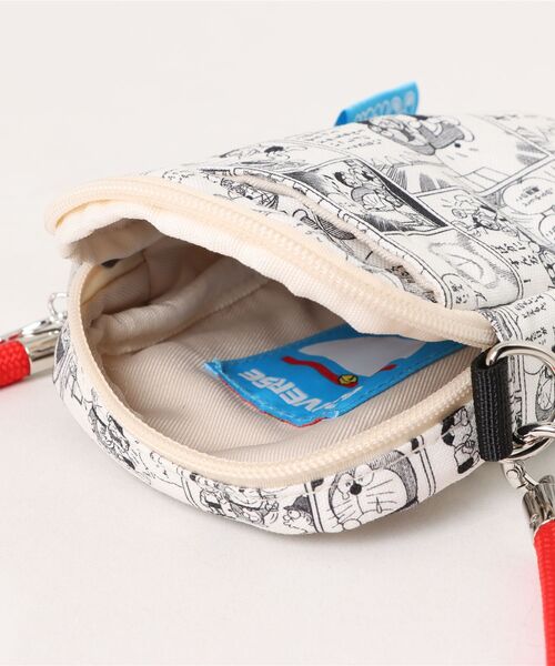 CONVERSE（コンバース）の「【CONVERSE/コンバース】ドラえもん ミニショルダーポーチ（ショルダーバッグ・レディース・アイボリー・FREE）」の15枚目の写真