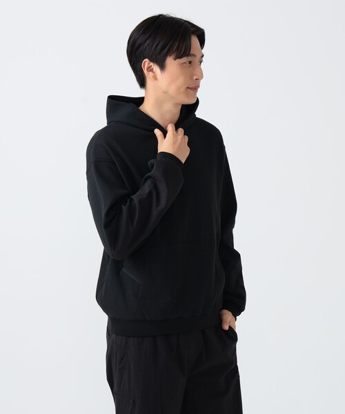 BEAMS GOLF(ビームスゴルフ)の「B.G.THREE / ALL-TINE ワッフル フード プルオーバーシャツ(パーカー・メンズ・ブラック/ホワイト・X-LARGE/LARGE/MEDIUM)」の7枚目の写真