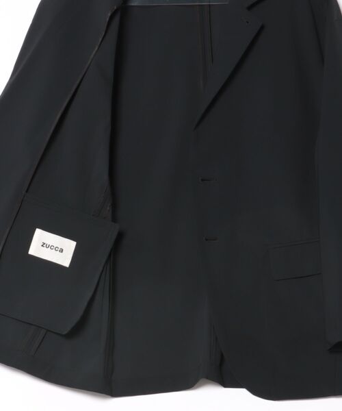 ZUCCa（ズッカ）の「ストレッチリサイクルナイロン / ジャケット / (O)（テーラードジャケット・レディース・ライトブルー/ブラック/ベージュ・M size）」の4枚目の写真