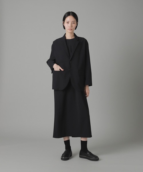 ZUCCa（ズッカ）の「ストレッチリサイクルナイロン / ジャケット / (O)（テーラードジャケット・レディース・ライトブルー/ブラック/ベージュ・M size）」の10枚目の写真