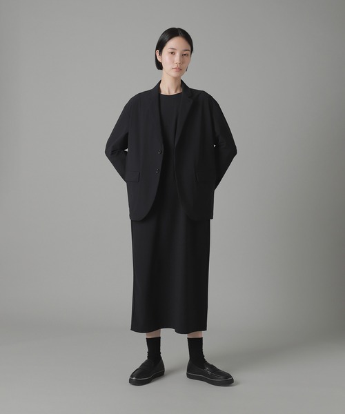 ZUCCa（ズッカ）の「ストレッチリサイクルナイロン / ジャケット / (O)（テーラードジャケット・レディース・ライトブルー/ブラック/ベージュ・M size）」の11枚目の写真