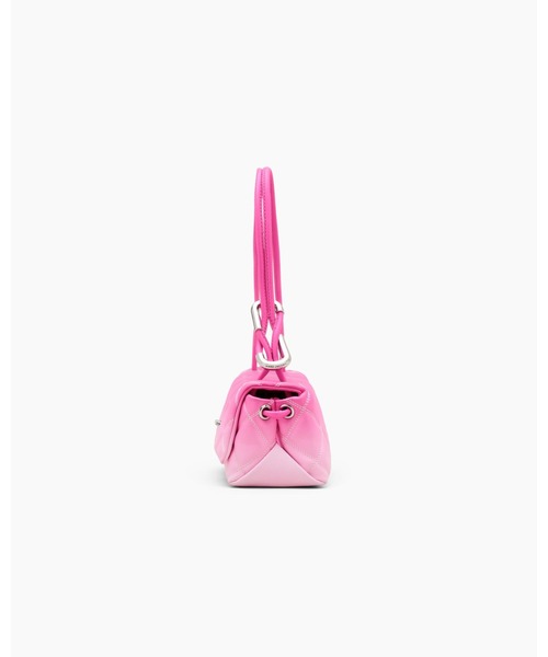 MARC JACOBS（マークジェイコブス）の「QUILTED OMBRE LEATHER DUAL