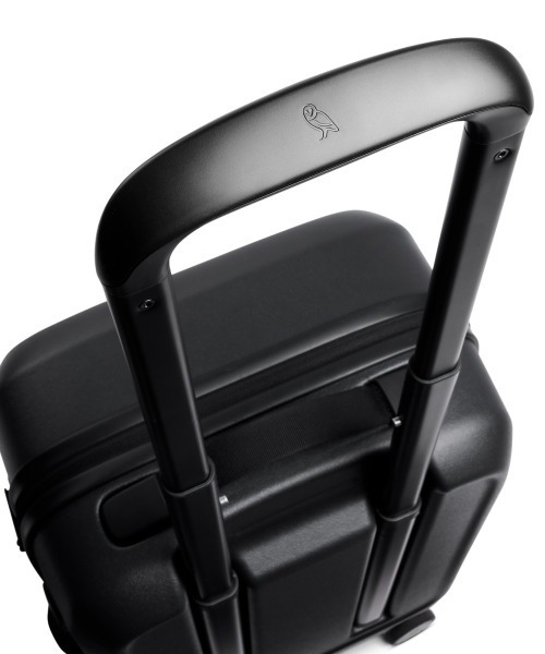 Bellroy(ベルロイ)の「Bellroy/スーツケース Transit Carry-On(スーツケース/キャリーバッグ・レディース・ブラック・ONE SIZE)」の4枚目の写真
