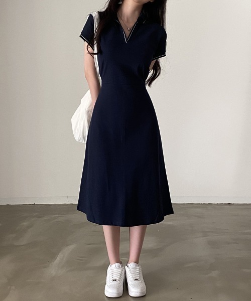 FREE STYLISTS(フリー スタイリスト)の「YUGA_YGMC V-neck polo dress(ワンピース・レディース・オフホワイト/ネイビー・FREE)」の12枚目の写真