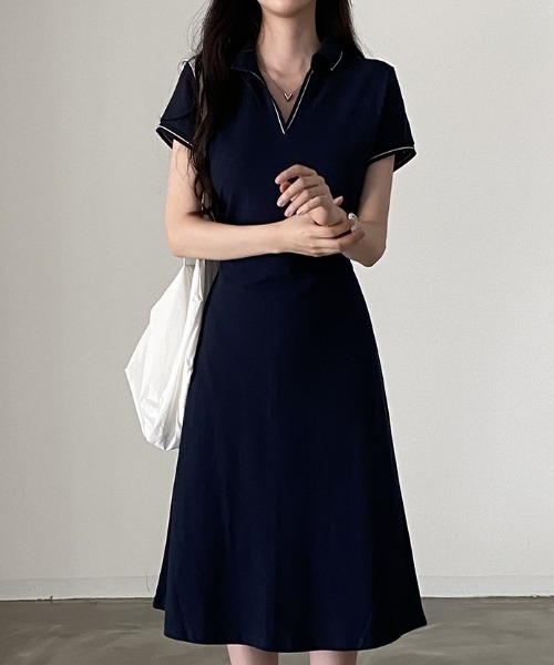 FREE STYLISTS(フリー スタイリスト)の「YUGA_YGMC V-neck polo dress(ワンピース・レディース・オフホワイト/ネイビー・FREE)」の8枚目の写真