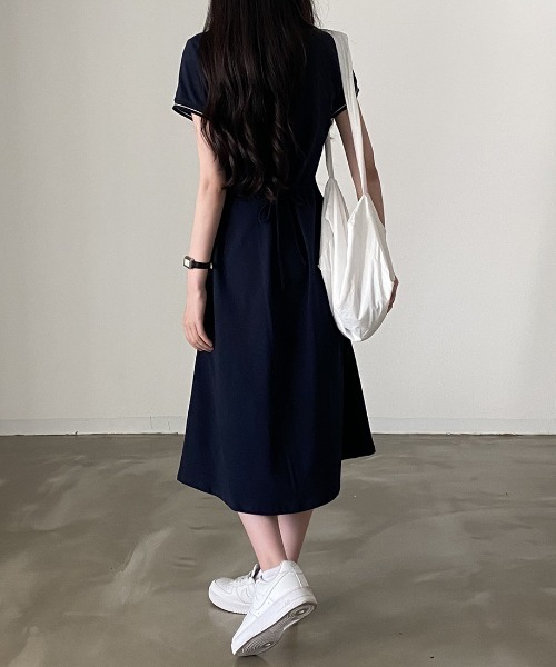 FREE STYLISTS(フリー スタイリスト)の「YUGA_YGMC V-neck polo dress(ワンピース・レディース・オフホワイト/ネイビー・FREE)」の13枚目の写真