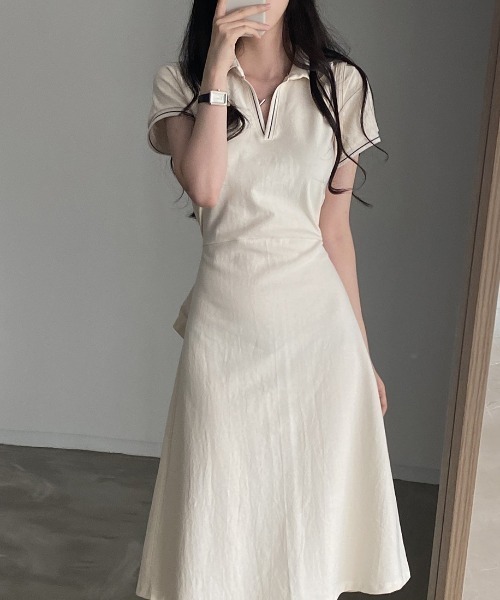 FREE STYLISTS(フリー スタイリスト)の「YUGA_YGMC V-neck polo dress(ワンピース・レディース・オフホワイト/ネイビー・FREE)」の4枚目の写真