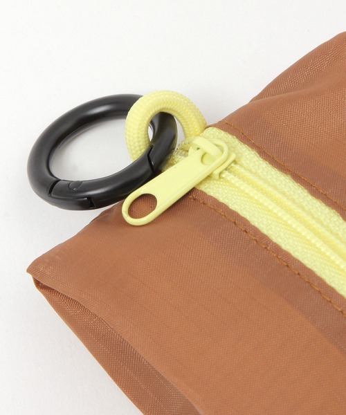 BAYFLOW（ベイフロー）の「配色Ｗポーチチャーム（チャーム・レディース・ブラック/グレー/イエロー/ブラウン・FREE）」の15枚目の写真