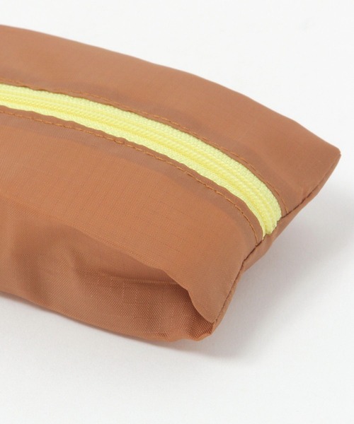 BAYFLOW（ベイフロー）の「配色Ｗポーチチャーム（チャーム・レディース・ブラック/グレー/イエロー/ブラウン・FREE）」の16枚目の写真