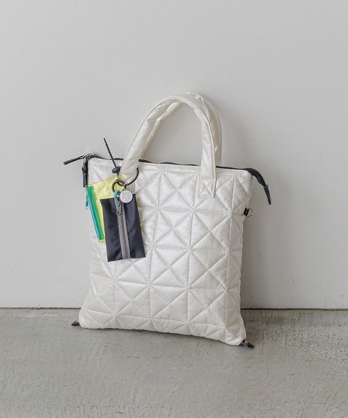 BAYFLOW（ベイフロー）の「配色Ｗポーチチャーム（チャーム・レディース・ブラック/グレー/イエロー/ブラウン・FREE）」の19枚目の写真