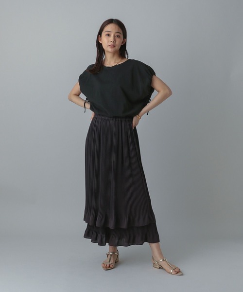 GLOBAL WORK(グローバルワーク)の「MATINEE LINE/冷感ドロストスリーブ半袖/496981(Tシャツ/カットソー・レディース・オフホワイト/ブラック/ライトグレー・REGULAR/LONG)」の10枚目の写真