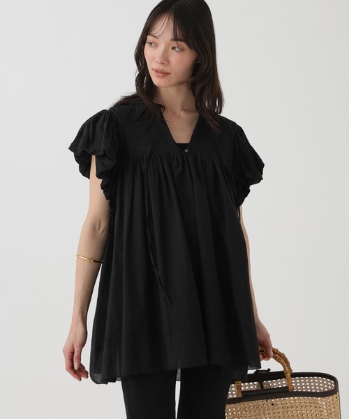 BABYLONE(バビロン)の「【新色予約】フレンチスリーブタックプルオーバーブラウス(Tシャツ/カットソー・レディース・ホワイト/スモークピンク/ネイビー/ブラック/サンドベージュ・フリー)」の3枚目の写真