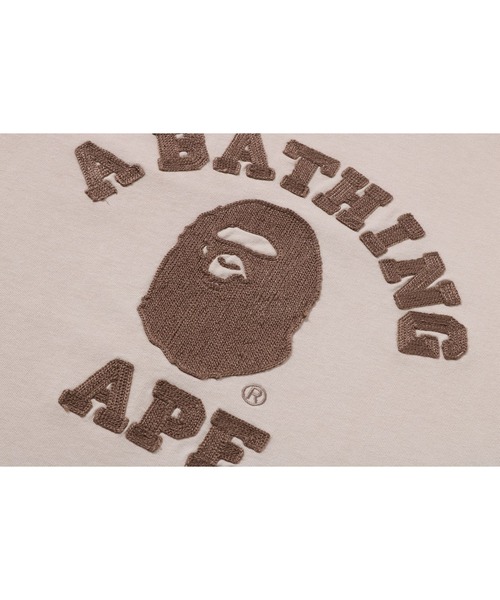 A BATHING APE(アベイシングエイプ)の「EMBROIDERY COLLEGE TEE DRESS(ワンピース・レディース・ネイビー/ベージュ・SMALL/MEDIUM)」の5枚目の写真