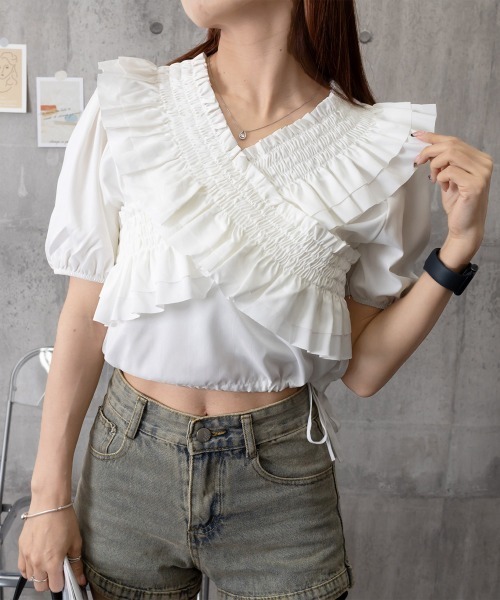 Miniministore(ミニミニストア)の「フリルブラウス シャーリングブラウス半袖(シャツ/ブラウス・レディース・ブラック/ホワイト/ブルー/ピンク・FREE)」の20枚目の写真