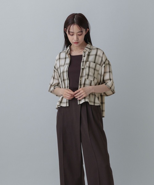 GLOBAL WORK（グローバルワーク）の「MATINEE LINE/チェックドロストシャツ半袖/495658（シャツ/ブラウス・レディース・ダークブラウン/ブラック/オフホワイト・SHORT/REGULAR）」の6枚目の写真