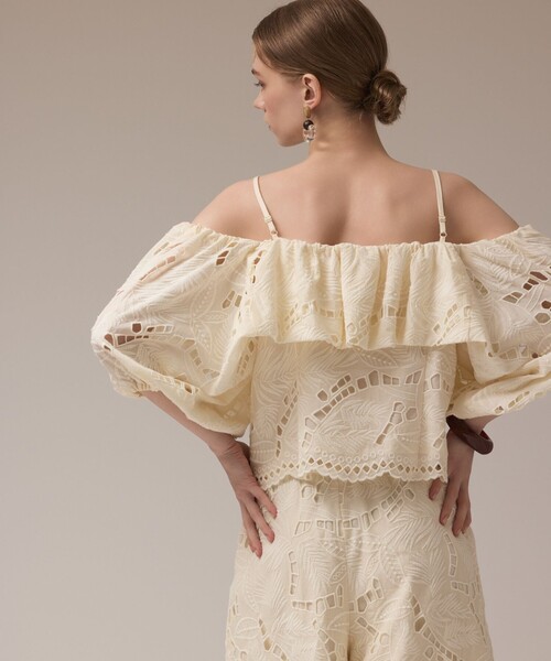 セール】カットワークオフショルトップ（その他トップス）｜GRACE  