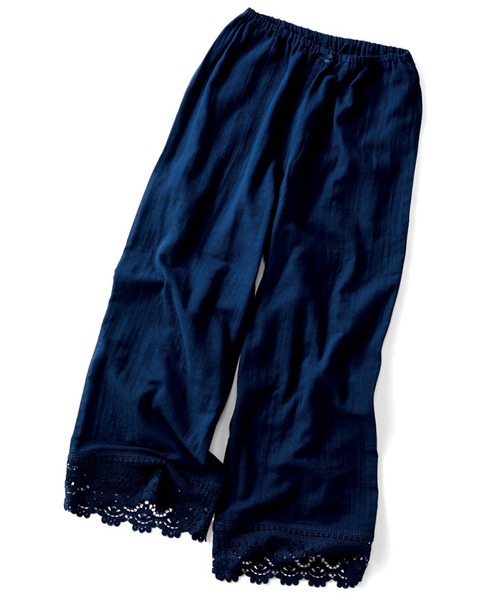 Live in comfort（リブインコンフォート）の「【おはだが気になるみんなへ】リブ　イン　コンフォート　チラっと見えてもかわいい！ダブルガーゼレースペチパンツ（その他パンツ・レディース・ネイビー/ホワイト/ブラック・LL/M/L/4L/3L/S）」の3枚目の写真