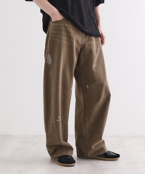 tk.TAKEO KIKUCHI(ティーケータケオキクチ)の「バレルシルエットパンツ(デニム&カラーパンツ)(その他パンツ・メンズ・ブルー系その他/スミクロ/ブラウン系/ホワイト系・01/03/02)」の1枚目の写真