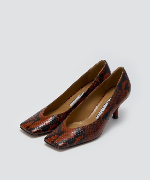 PELLICO(ペリーコ)の「NORA パンプス 6.0cm PYTHON ORANGE(パンプス・レディース・パイソン・38/37.5/35/37/36.5/36/35.5)」の1枚目の写真