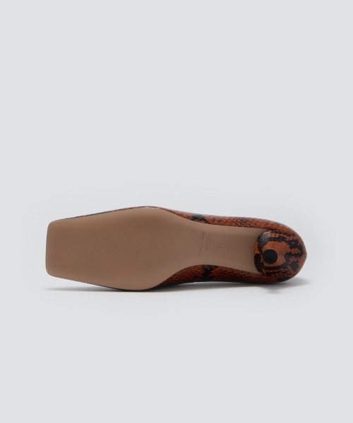 PELLICO(ペリーコ)の「NORA パンプス 6.0cm PYTHON ORANGE(パンプス・レディース・パイソン・38/37.5/35/37/36.5/36/35.5)」の3枚目の写真