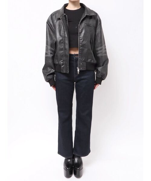 EMODA(エモダ)の「ヴィンテージフェイクレザーブルゾン(ブルゾン・レディース・グレー/ブラック/ブラウン・MEDIUM/SMALL)」の17枚目の写真