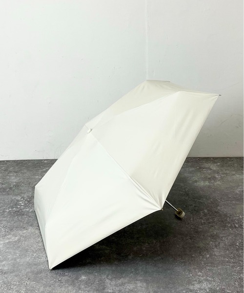 because（ビコーズ）の「【完全遮光100％＆遮熱】-because- 熱中症対策も対応でミニマルなのに高機能！雨の日も、ねこ日和！毎日持ち歩きたい晴雨兼用ネコ傘（折りたたみ傘・レディース・オフホワイト/グレー/ブラック・FREE）」の8枚目の写真