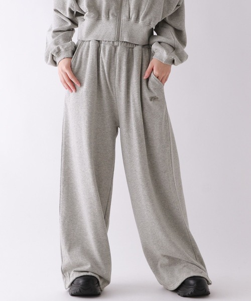 repipi armario（レピピ アルマリオ）の「ルーズスウェットパンツ（スウェットパンツ・キッズ・ブラック系その他/ピンク系その他/グレー/ブラック・SMALL/MEDIUM/LARGE）」の3枚目の写真