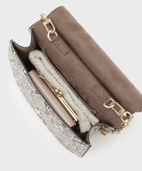 GALLEST（ギャレスト）の「【LE VERNIS】Metal handle minibag（ショルダーバッグ・レディース・グレー系3/ダークブラウン・00）」の11枚目の写真