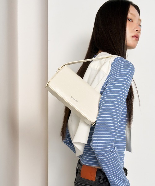 【韓国人気】GENERAL IDEA square rivet shoulder bag 2カラー GENERAL IDEA/ジェネラルアイディア square rivet shoulder bag