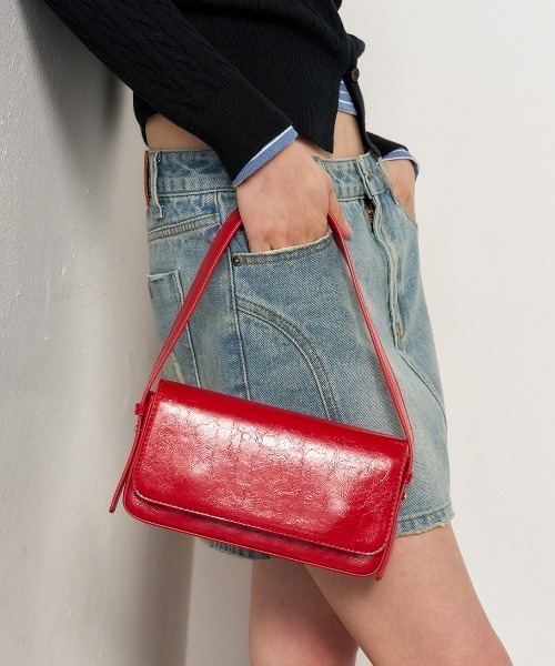 GENERAL IDEA（ジェネラルアイデア）の「GENERAL IDEA/ジェネラルアイディア square rivet shoulder bag ショルダーバッグ（ショルダーバッグ・レディース・ブラック/レッド/クリーム・FREE）」の14枚目の写真