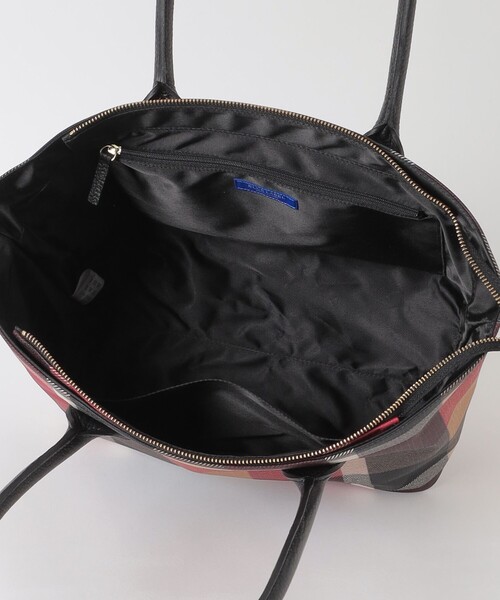 BLUE LABEL CRESTBRIDGE(ブルーレーベルクレストブリッジ)の「クレストブリッジチェックPVCトート(トートバッグ・レディース・レッド/ベージュ系その他/ダークネイビー・FREE)」の18枚目の写真